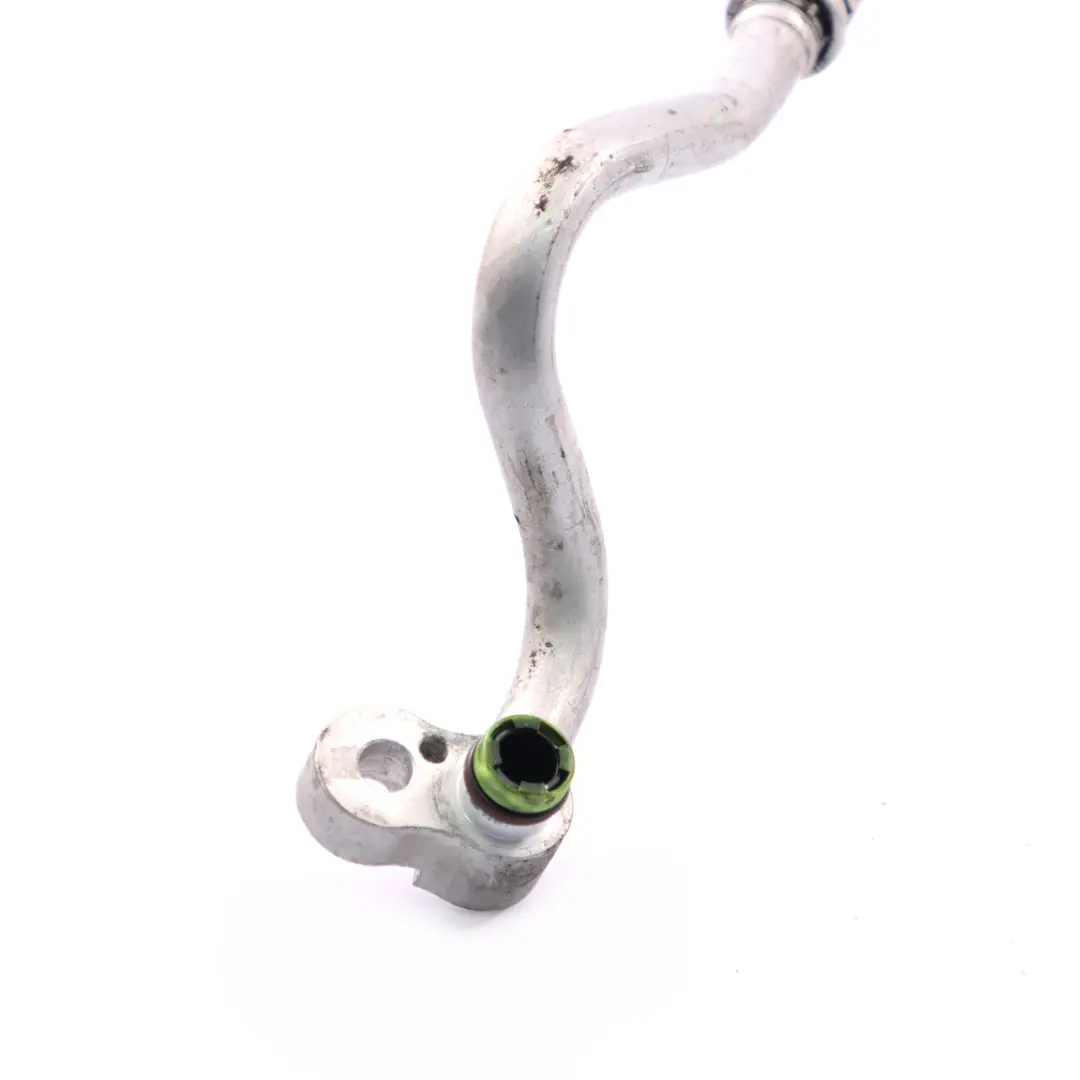 Przewód Ciśnieniowy Kompresora Klimatyzacji do BMW F10 M5 F12 F13 M6 o numerze 9218930 BMW F10 M5 F12 F13 M6 Przewód Ciśnieniowy Kompresora Klimatyzacji - SKU 9218930 - Numer Części 9218930