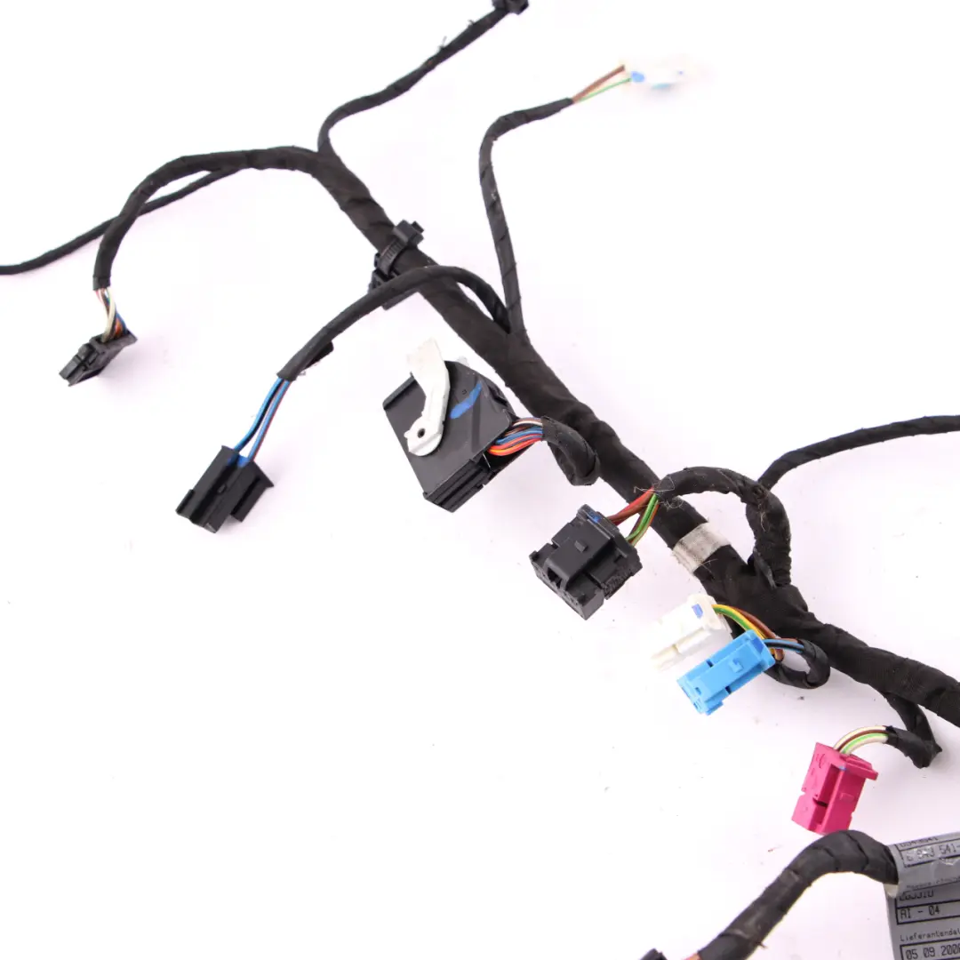 Front Left Seat Wiring Loom Harness Cable 6943541 to BMW 1 3 E81 E82 E88 E92 LCI with Part number 9219007 BMW 1 3 E81 E82 E88 E92 LCI Front Left Seat Wiring Loom Harness Cable 6943541 - SKU 9219007 - Part number 9219007