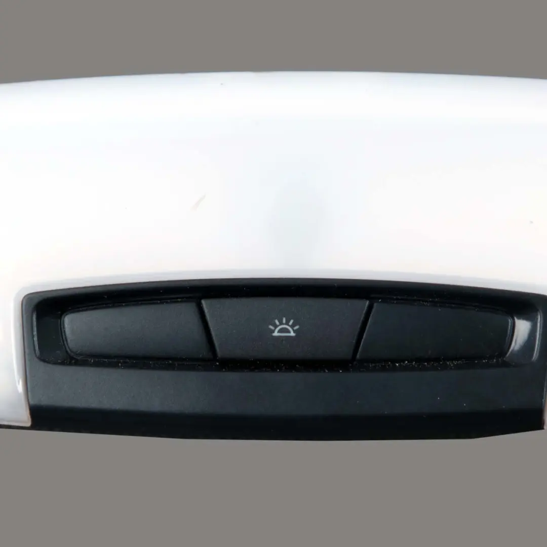 Modulo de Luz Interior Del Techo Delantero para BMW F20 F21 F22 F23 con número de pieza 9219494 BMW F20 F21 F22 F23 Modulo de Luz Interior Del Techo Delantero - SKU 9219494-3 - Número de pieza 9219494