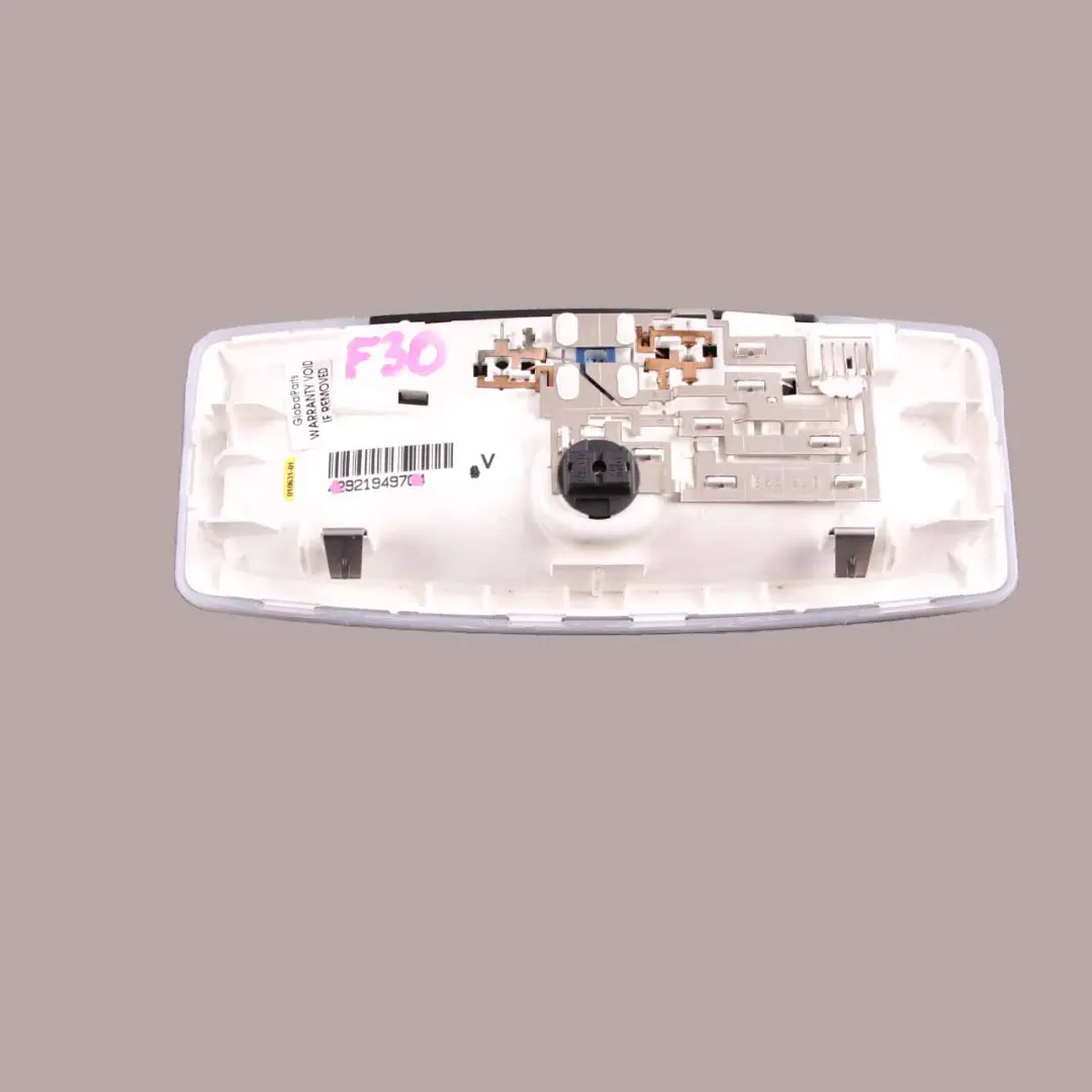 Luce interna padiglione BMW F30 F32 Illuminazione superiore anteriore per con numero di parte 9219497 Luce interna padiglione BMW F30 F32 Illuminazione superiore anteriore - SKU 9219497 - Numero di parte 9219497
