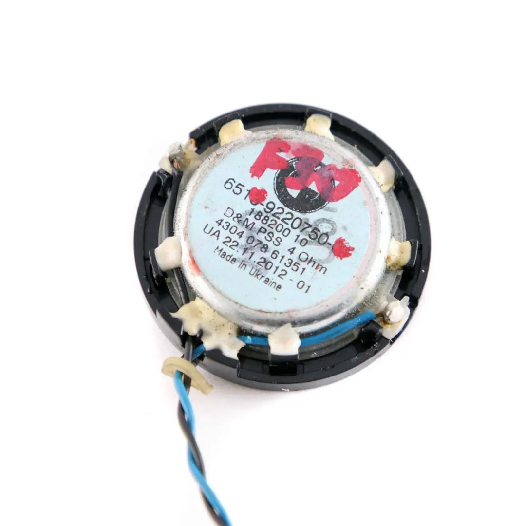 Front Door Panel Hi-Fi Tweeter Speaker Loudspeaker to BMW 3 4 F30 F31 F32 with Part number 9220750 BMW 3 4 F30 F31 F32 Front Door Panel Hi-Fi Tweeter Speaker Loudspeaker - SKU 9220750 - Part number 9220750