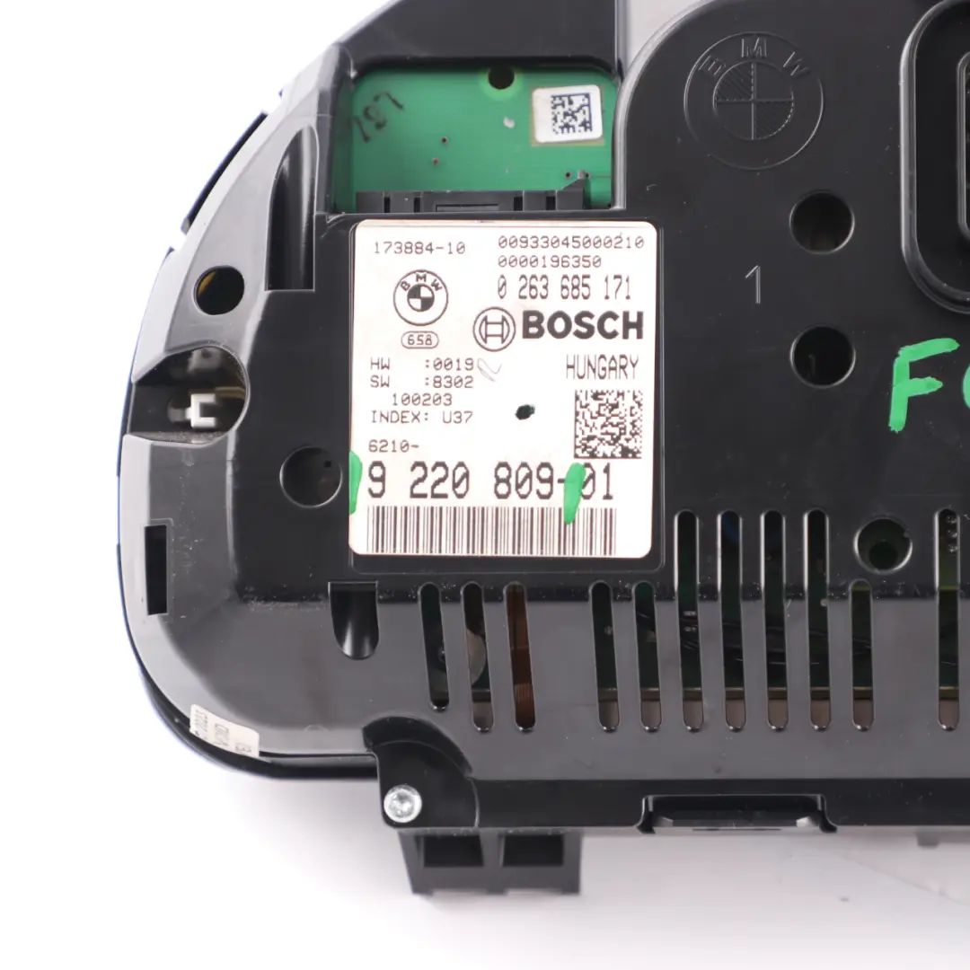 Instrument Cluster Speedo Clocks Automatic to BMW 5 7 F01 F07 GT F10 Diesel with Part number 9232955 BMW 5 7 F01 F07 GT F10 Diesel Instrument Cluster Speedo Clocks Automatic - SKU 9220809 - Part number 9232955