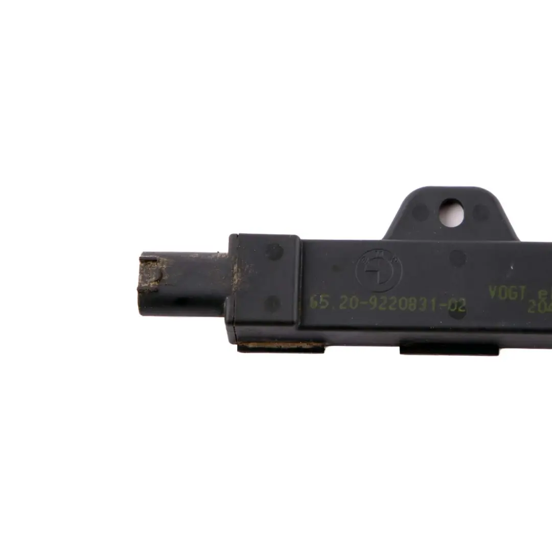 Accesso Comfort All'antenna Esterna per BMW F10 F11 F20 F21 F30 F31 con numero di parte 9220831 BMW F10 F11 F20 F21 F30 F31 Accesso Comfort All'antenna Esterna - SKU 9220831 - Numero di parte 9220831