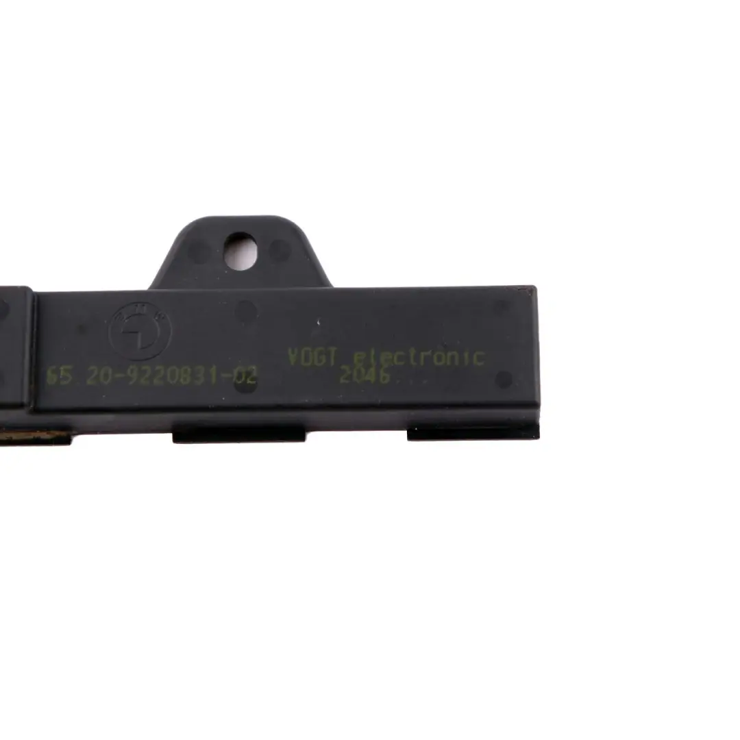BMW F10 F11 F20 F21 Wzmacniacz Anteny Keyless - SKU 9220831 - Numer Części 9220831