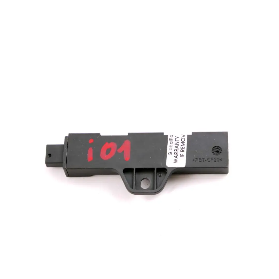 Antena moduł anteny do BMW F30 MINI F56 o numerze 9220832 BMW F30 MINI F56 Antena moduł anteny - SKU 9220832 - Numer Części 9220832