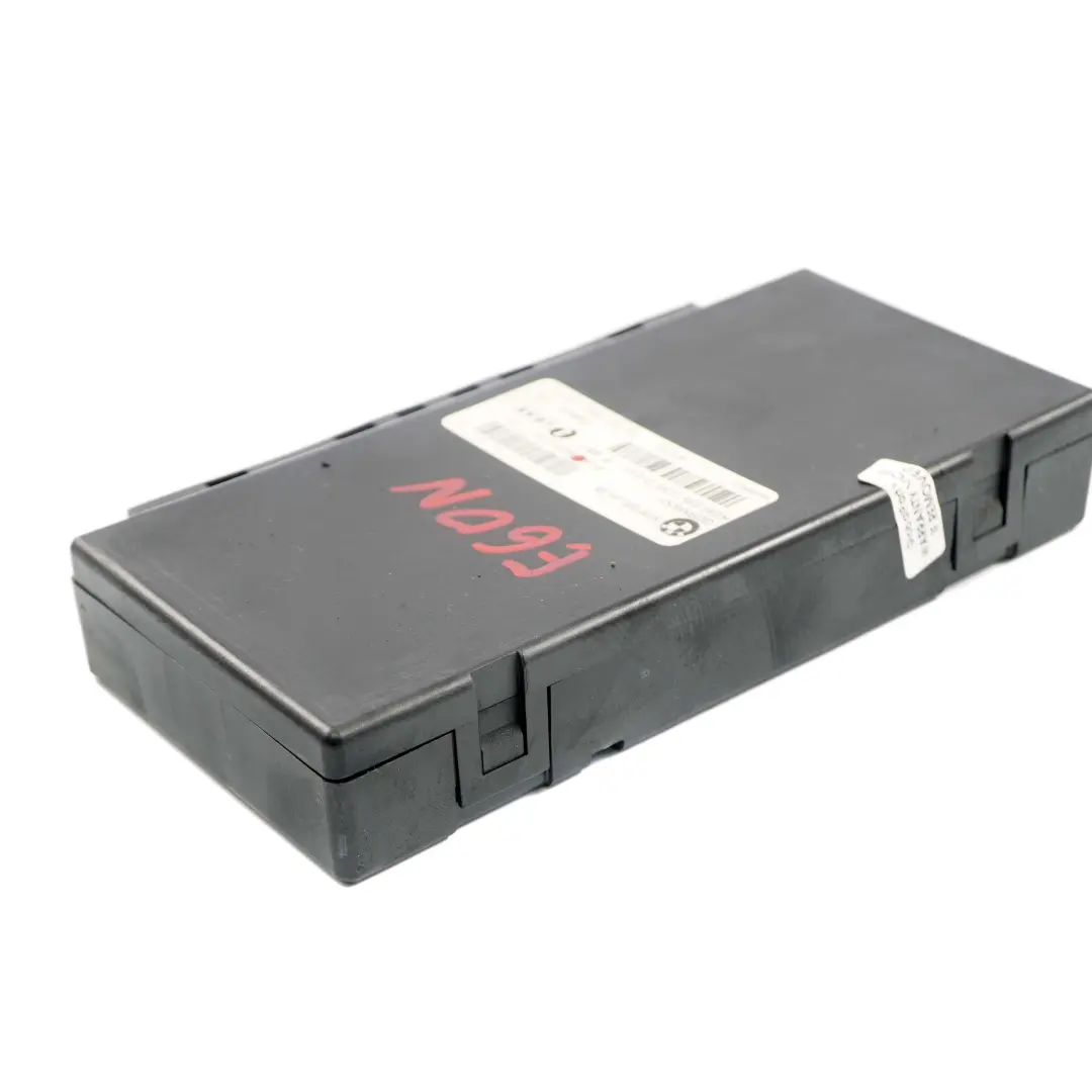 Karosserie-Gateway-Modul 9176078 für BMW 5 6 E60 E61 LCI E63 E64 mit Teilenummer 9221110 BMW 5 6 E60 E61 LCI E63 E64 Karosserie-Gateway-Modul 9176078 - SKU 9221110 - Teilenummer 9221110