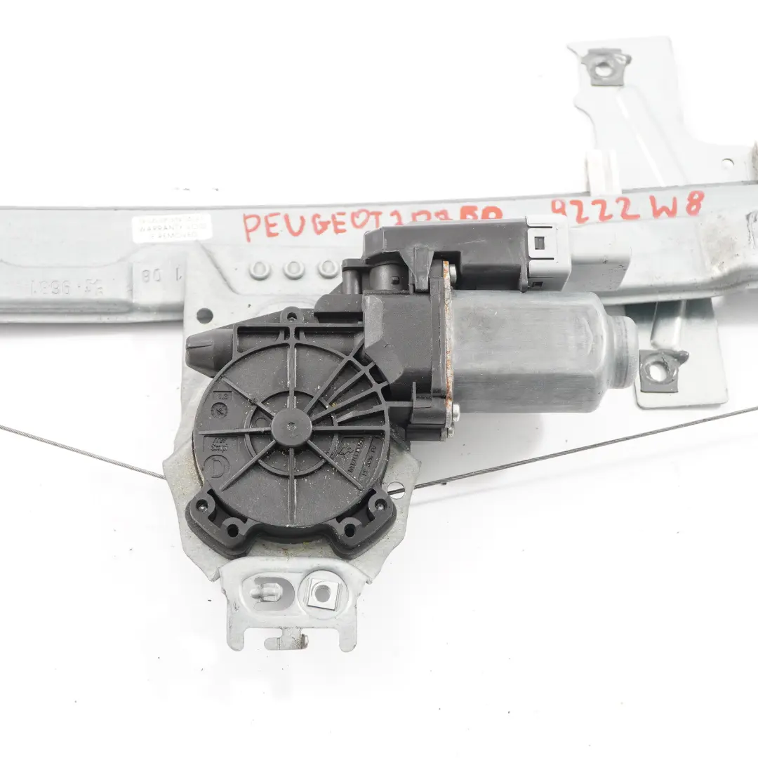 Window Lifter Front Door Right O/S Regulator Motor to Peugeot 207 with Part number 9222W8 Peugeot 207 Window Lifter Front Door Right O/S Regulator Motor - SKU 9222W8 - Part number 9222W8