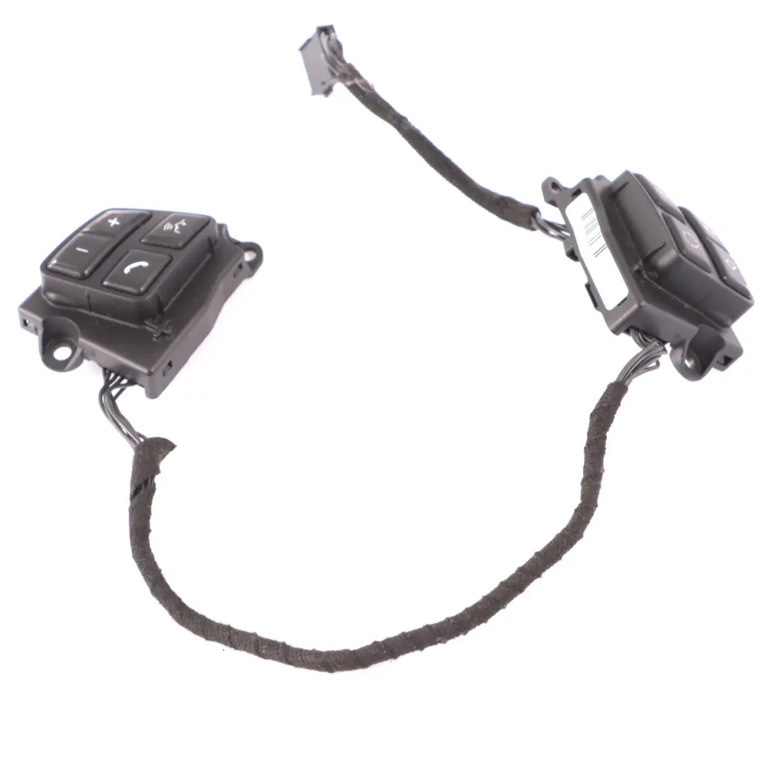 Interruttore multifunzione BMW E90 E92 LCI E88 E82 E84 Pulsanti volante per con numero di parte 9223073 Interruttore multifunzione BMW E90 E92 LCI E88 E82 E84 Pulsanti volante - SKU 9223073 - Numero di parte 9223073