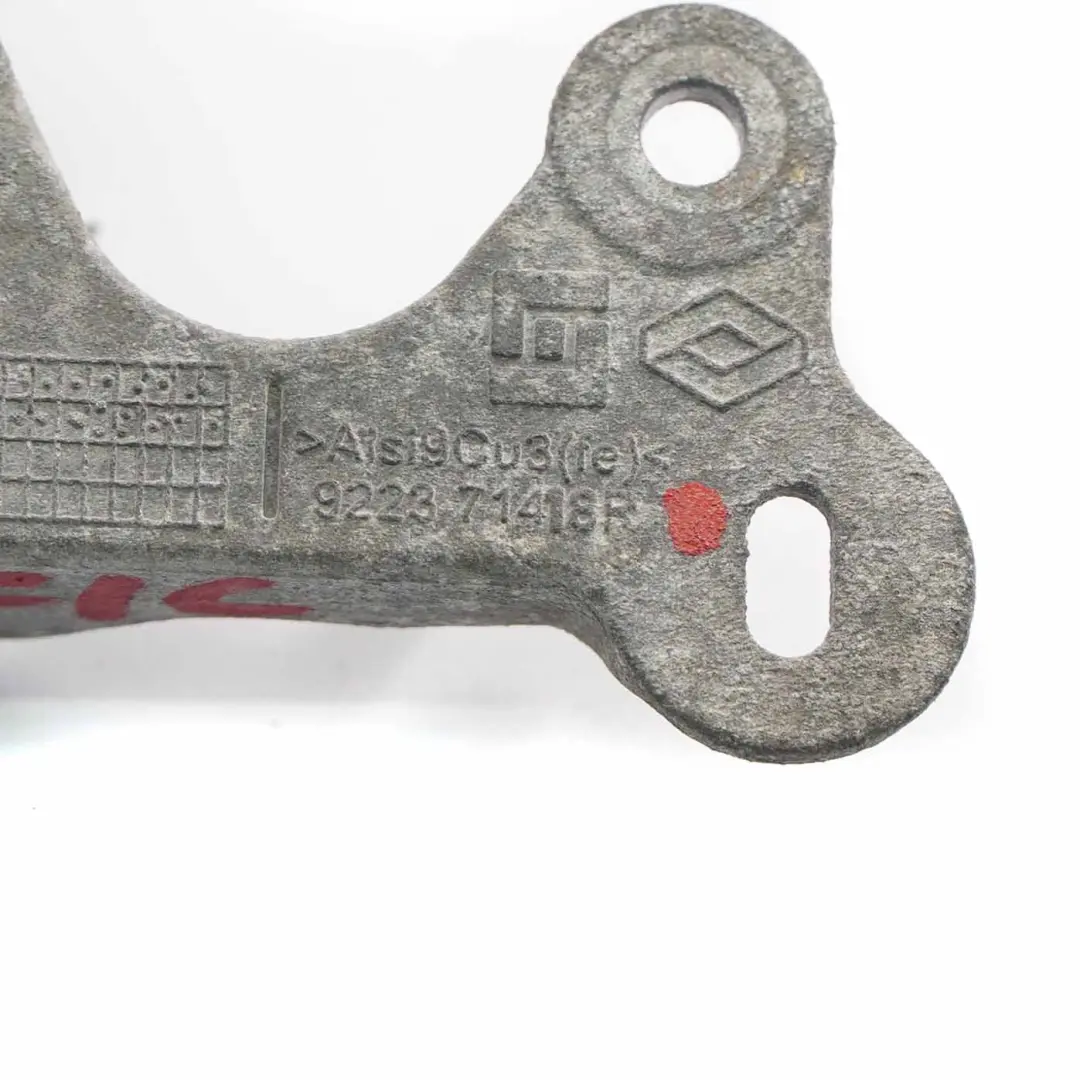 2.3DCI Motore Termostato Supporto Staffa per Renault Master con numero di parte 922371418R Renault Master 2.3DCI Motore Termostato Supporto Staffa - SKU 922371418R - Numero di parte 922371418R