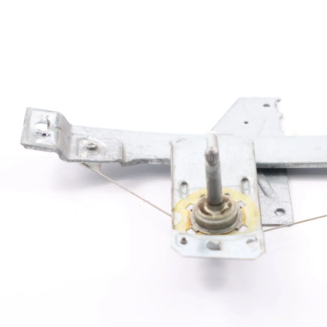 Podnośnik Szyby Drzwi Lewy Tył Mechanizm Regulator do Peugeot 207 o numerze 9223A3 Peugeot 207 Podnośnik Szyby Drzwi Lewy Tył Mechanizm Regulator - SKU 9223A3 - Numer Części 9223A3