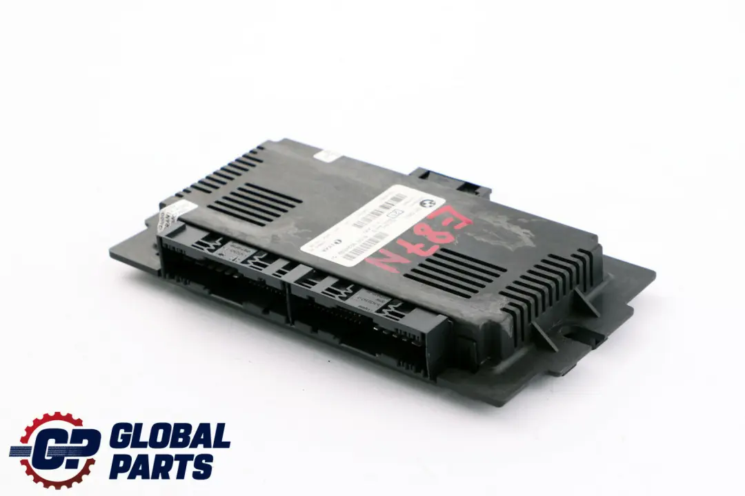 BMW E87 LCI Module de Plancher Lumiere Appareil Commande PL2 FRM3R - SKU 9224592-1 - Numéro de pièce 9224592