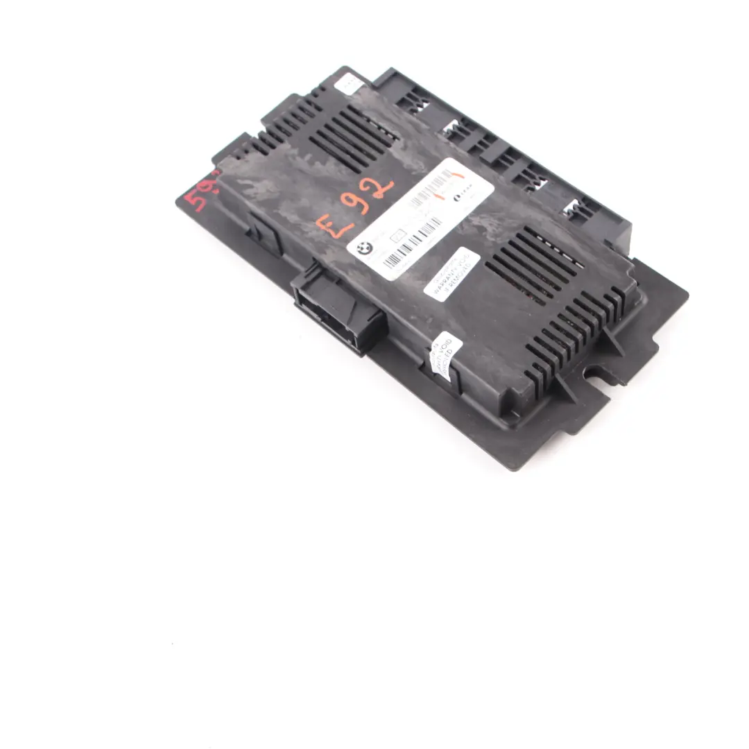 Footwell Light Module Control Unit ECU PL2 FRM3R to BMW E92 with Part number 9224592 BMW E92 Footwell Light Module Control Unit ECU PL2 FRM3R - SKU 9224592-2 - Part number 9224592
