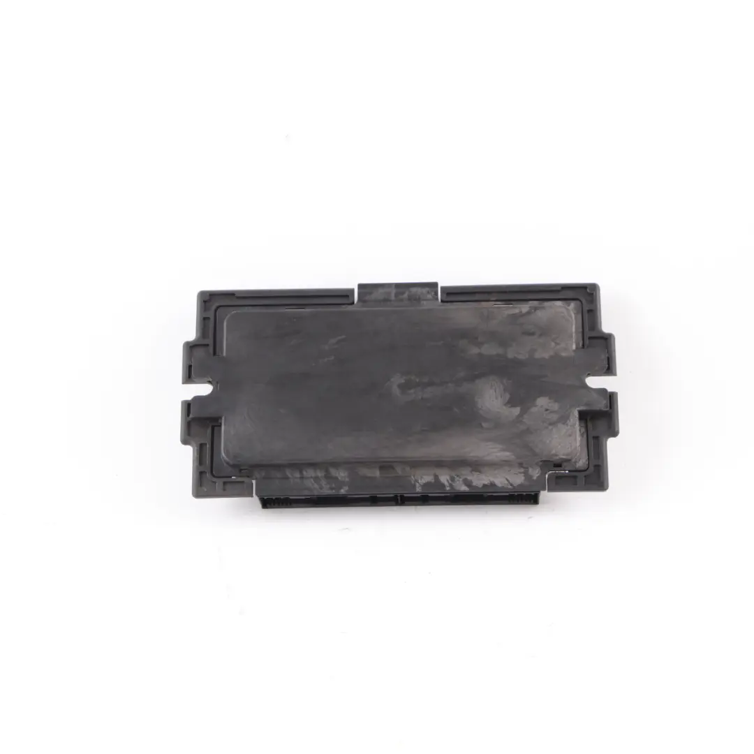 Footwell ECU Light Control Module MAX Kuester FRM3R PL2 to BMW 1 Series E81 with Part number 9224599 BMW 1 Series E81 Footwell ECU Light Control Module MAX Kuester FRM3R PL2 - SKU 9224599 - Part number 9224599