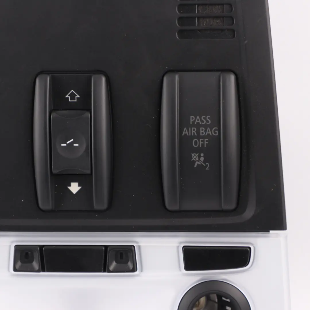 Roof Light BMW E91 X1 E84 Interior Reading Lamp Switch Panel Black to with Part number 9225510 Roof Light BMW E91 X1 E84 Interior Reading Lamp Switch Panel Black - SKU 9225510 - Part number 9225510