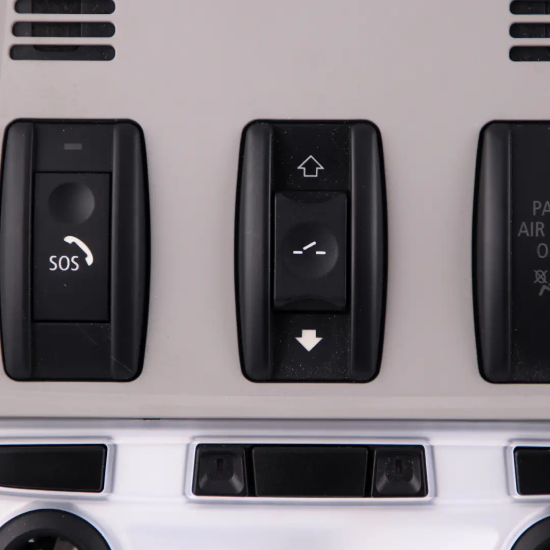 Interruptor Luz Interior Techo Grau Sunroof SOS 9209592 para BMW 3 E90 E92 LCI con número de pieza 9225525 BMW 3 E90 E92 LCI Interruptor Luz Interior Techo Grau Sunroof SOS 9209592 - SKU 9225537 - Número de pieza 9225525