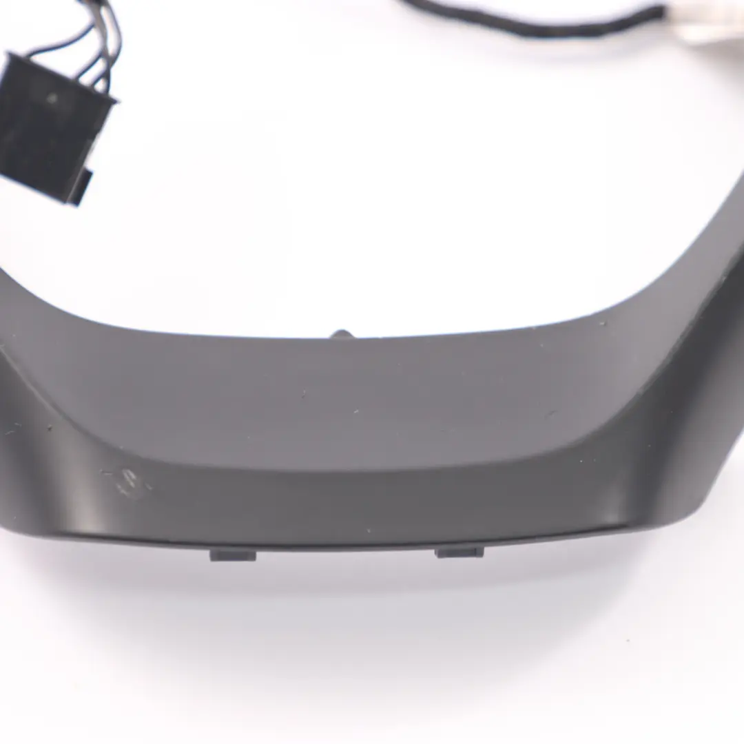 Przełączniki Ramka Kierownicy do BMW F20 F30 o numerze 9225608 BMW F20 F30 Przełączniki Ramka Kierownicy - SKU 9225608-1 - Numer Części 9225608