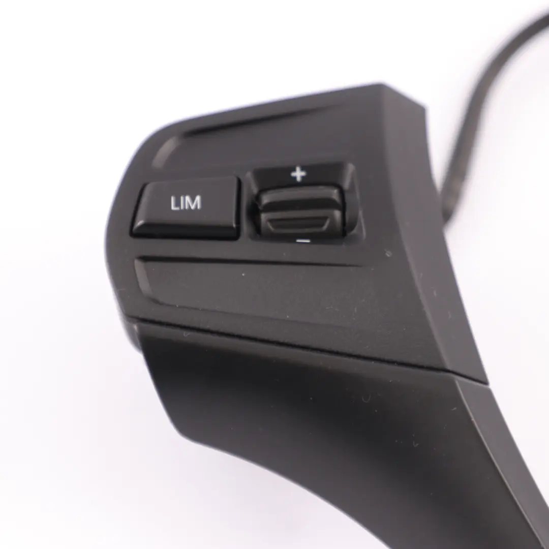 Tapa Interruptor Multifunción Volante Básico para BMW F20 F21 F30 con número de pieza 9225608 BMW F20 F21 F30 Tapa Interruptor Multifunción Volante Básico - SKU 9225608-2 - Número de pieza 9225608