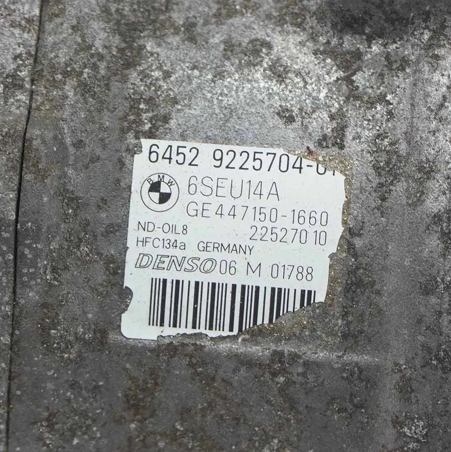 Klima Anlage Kompressor A/C Einheit für BMW E90 E91 E92 LCI X3 F25 mit Teilenummer 9225704 BMW E90 E91 E92 LCI X3 F25 Klima Anlage Kompressor A/C Einheit - SKU 9225704 - Teilenummer 9225704
