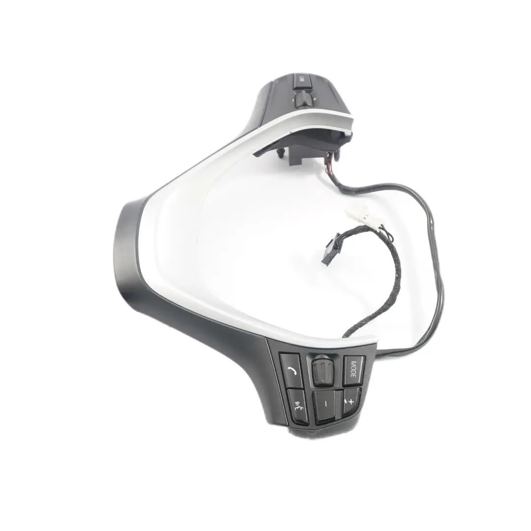 Przełączniki Kierownicy Sport do BMW F20 F30 o numerze 9225710 BMW F20 F30 Przełączniki Kierownicy Sport - SKU 9225710-1 - Numer Części 9225710