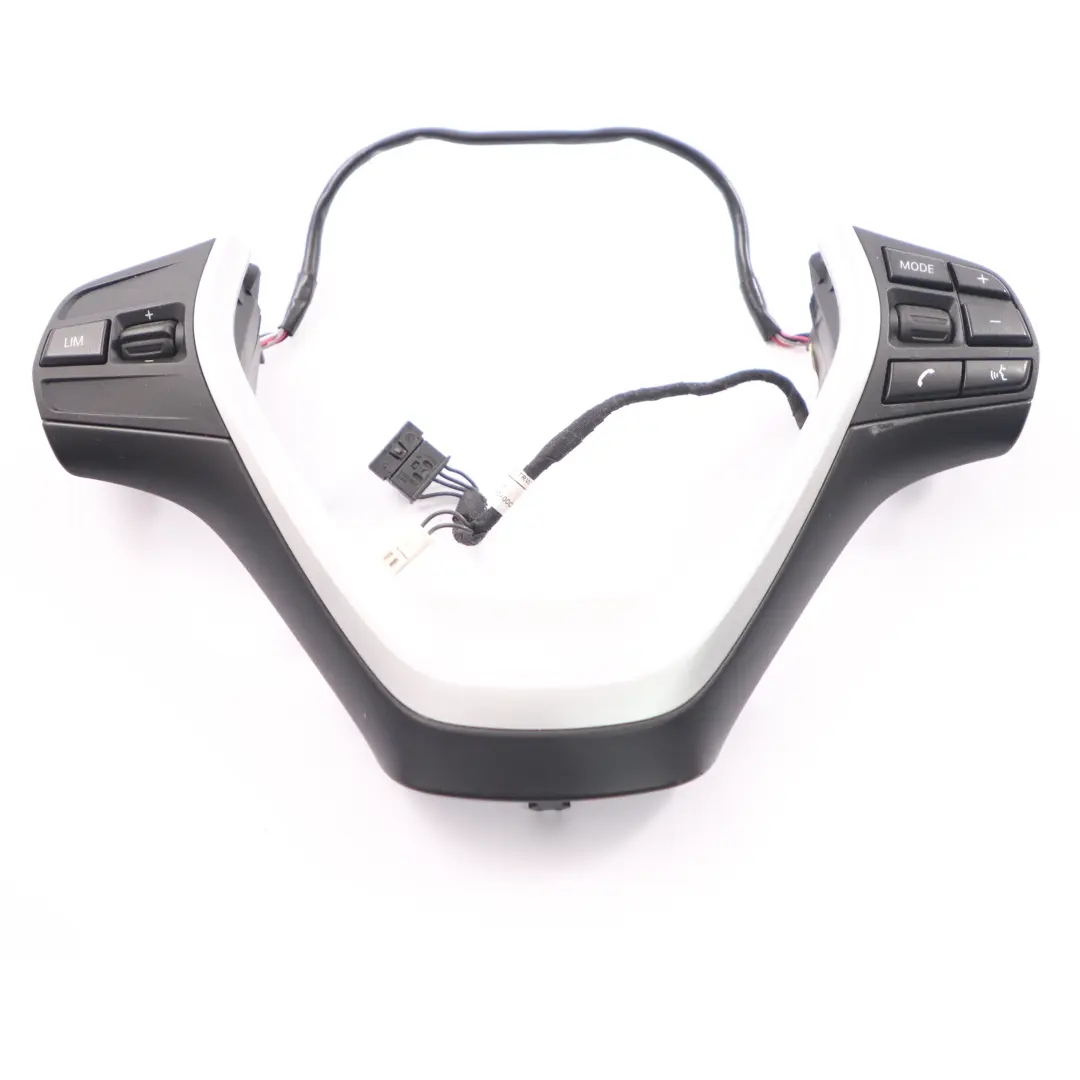 Tapa Interruptor Multifuncion Volante Deportivo para BMW F20 F21 F30 con número de pieza 9225710 BMW F20 F21 F30 Tapa Interruptor Multifuncion Volante Deportivo - SKU 9225710-3 - Número de pieza 9225710