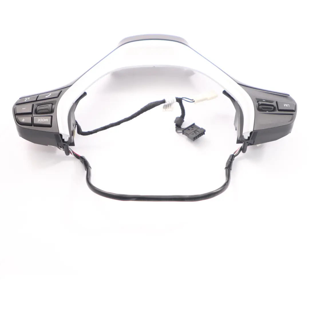 Tapa Interruptor Multifuncion Volante Deportivo para BMW F20 F21 F30 con número de pieza 9225710 BMW F20 F21 F30 Tapa Interruptor Multifuncion Volante Deportivo - SKU 9225710-3 - Número de pieza 9225710