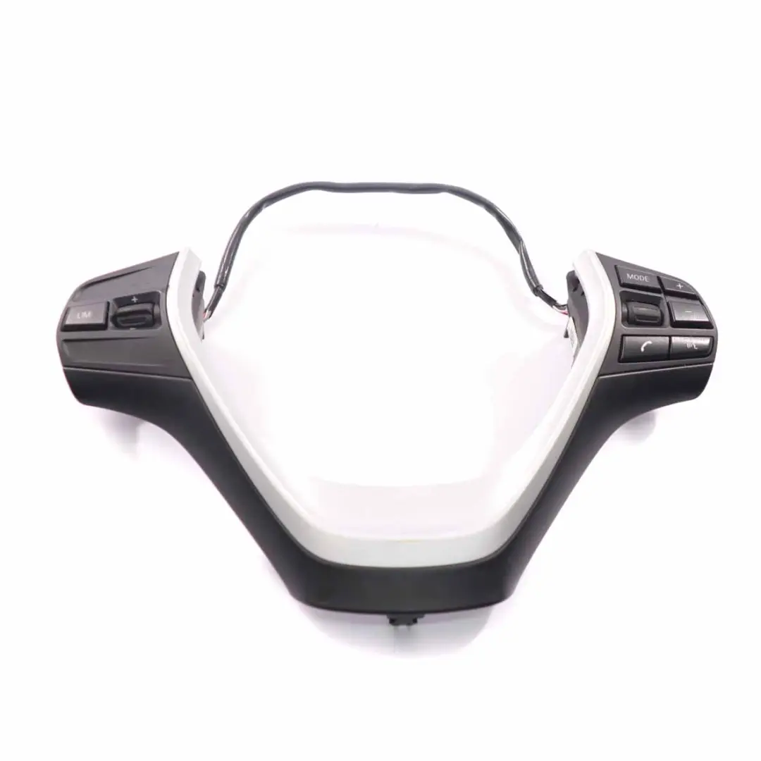 Tapa Interruptor Multifuncion Volante Deportivo para BMW F20 F21 F30 con número de pieza 9225710 BMW F20 F21 F30 Tapa Interruptor Multifuncion Volante Deportivo - SKU 9225710-4 - Número de pieza 9225710