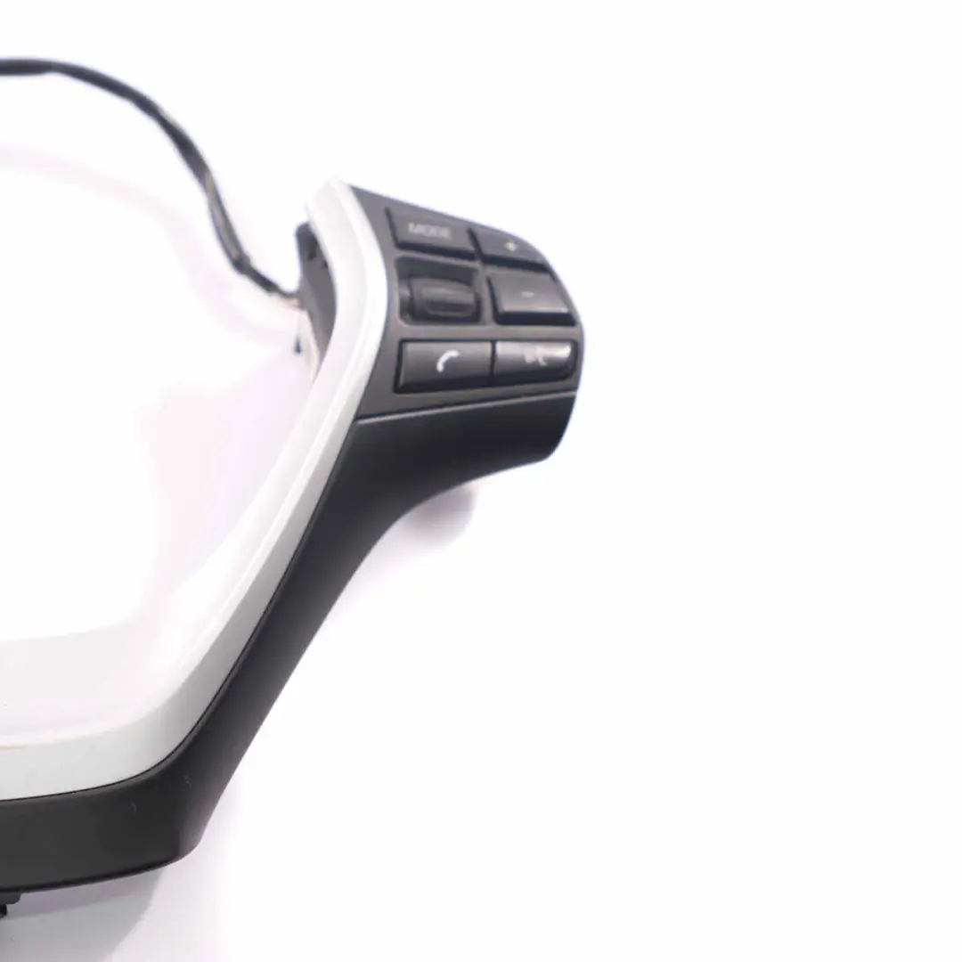 Tapa Interruptor Multifuncion Volante Deportivo para BMW F20 F21 F30 con número de pieza 9225710 BMW F20 F21 F30 Tapa Interruptor Multifuncion Volante Deportivo - SKU 9225710-4 - Número de pieza 9225710