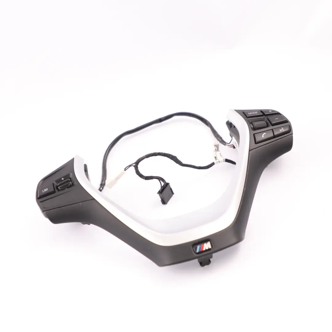 Interruttore Volante Multifunzione Volante per BMW F20 F21 F30 F31 M Sport con numero di parte 9225710 BMW F20 F21 F30 F31 M Sport Interruttore Volante Multifunzione Volante - SKU 9225710-5 - Numero di parte 9225710