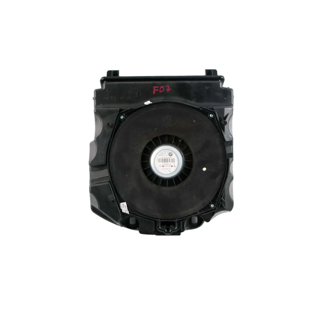 Links Zentrale Basslautsprecher Stereoanlage 9164581 für BMW F07 mit Teilenummer 9225831 BMW F07 Links Zentrale Basslautsprecher Stereoanlage 9164581 - SKU 9225831 - Teilenummer 9225831