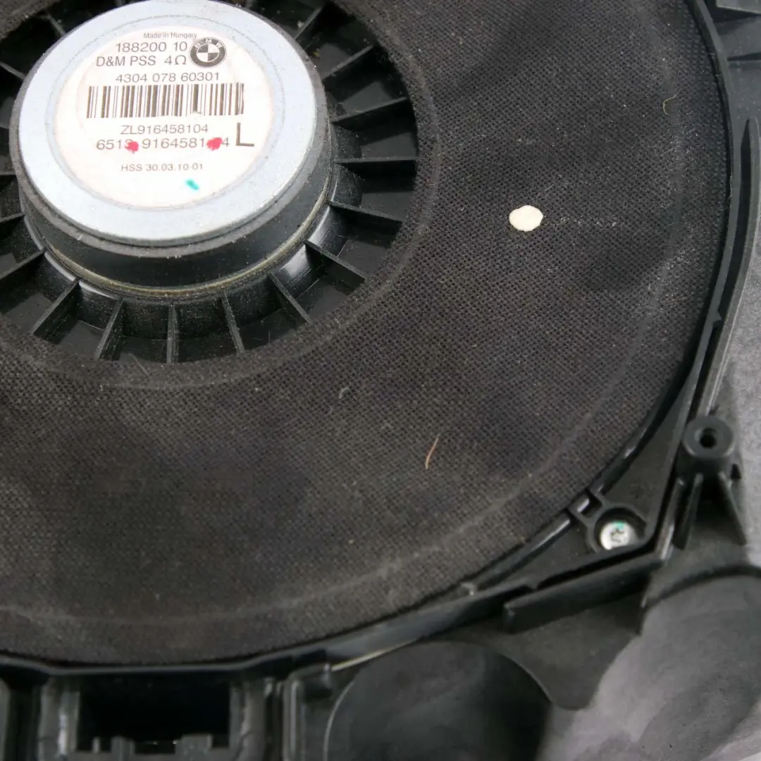 Links Zentrale Basslautsprecher Stereoanlage 9164581 für BMW F07 mit Teilenummer 9225831 BMW F07 Links Zentrale Basslautsprecher Stereoanlage 9164581 - SKU 9225831 - Teilenummer 9225831