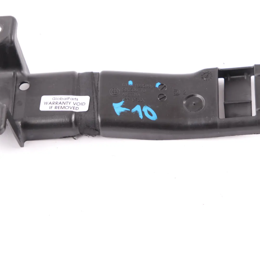 Innenraumhalterung Halterung Kunststoffverkleidung für BMW F10 mit Teilenummer 9225996 BMW F10 Innenraumhalterung Halterung Kunststoffverkleidung - SKU 9225996 - Teilenummer 9225996