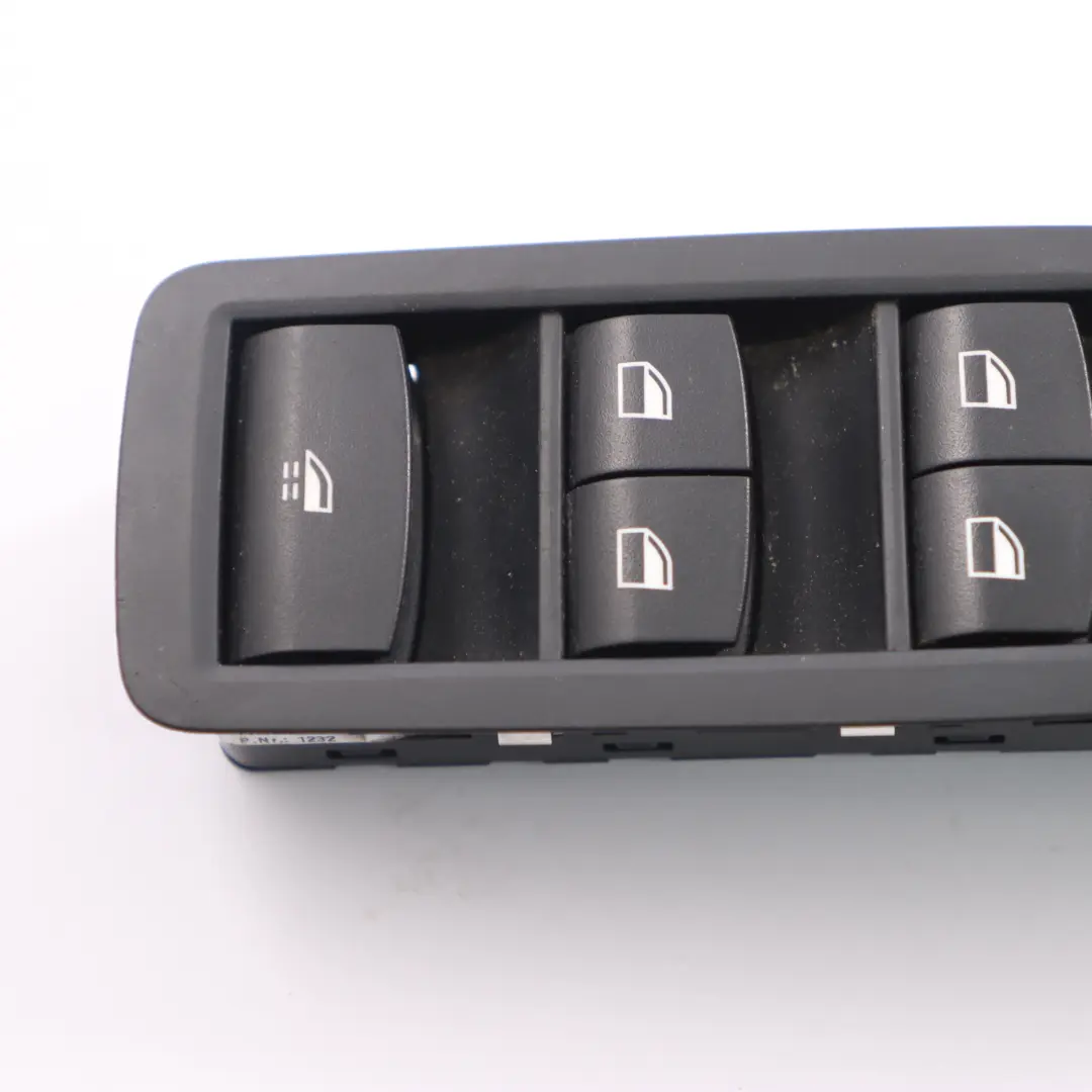 Interrupteur de lève-vitre côté conducteur pour BMW F23 F33 à propos du numéro de pièce 9226262 BMW F23 F33 Interrupteur de lève-vitre côté conducteur - SKU 9226262-1 - Numéro de pièce 9226262