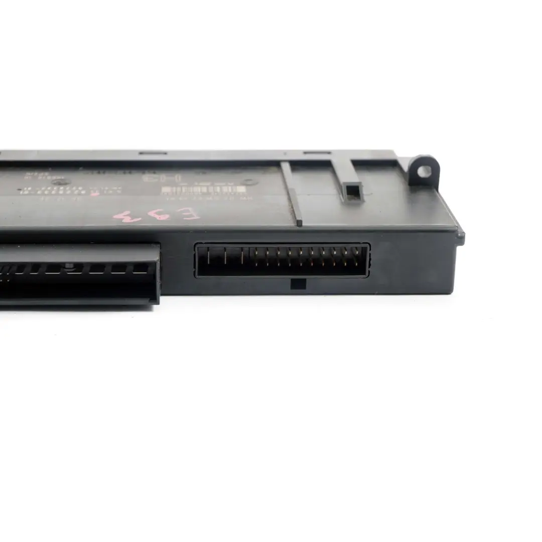 ECU Módulo de Control Cuerpo H3 Caja Conexiones PL2RR JBBFE IIIR para BMW E93 con número de pieza 9226333 BMW E93 ECU Módulo de Control Cuerpo H3 Caja Conexiones PL2RR JBBFE IIIR - SKU 9226333 - Número de pieza 9226333
