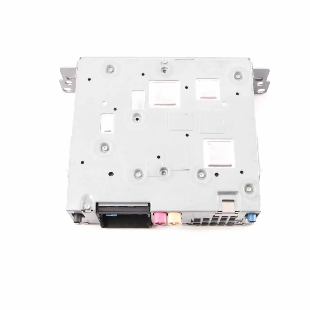 Unidad principal Base Media Controlador navegación principal para BMW F10 F11 con número de pieza 9226365 BMW F10 F11 Unidad principal Base Media Controlador navegación principal - SKU 9226365 - Número de pieza 9226365