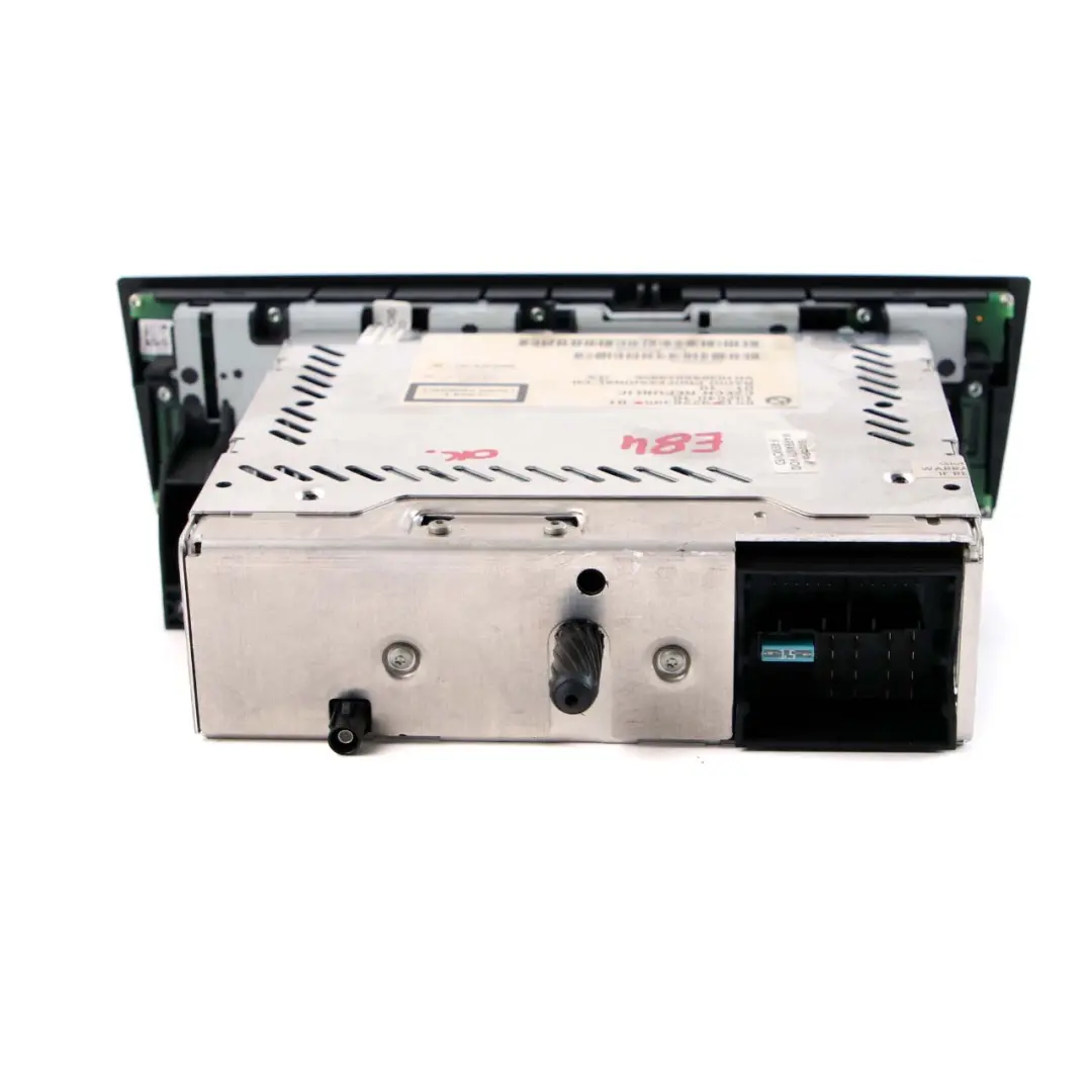 Radio CD Professional to BMW 1 3 Series E81 E87 E90 E91 E92 E93 LCI with Part number 9226395 BMW 1 3 Series E81 E87 E90 E91 E92 E93 LCI Radio CD Professional - SKU 9226395 - Part number 9226395