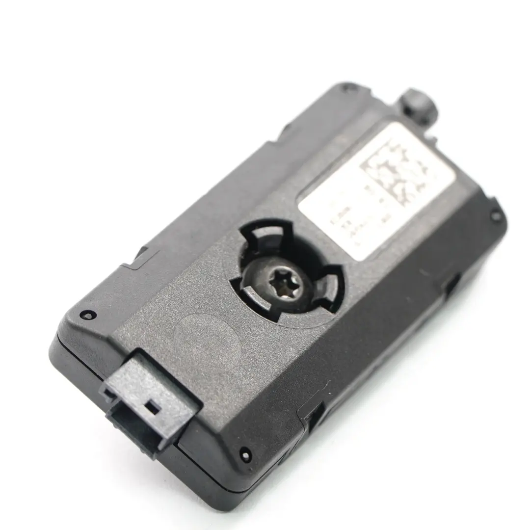 Antena de radio Amplificador AM/FM Unidad de control Módulo para BMW F20 F21 con número de pieza 9226880 BMW F20 F21 Antena de radio Amplificador AM/FM Unidad de control Módulo - SKU 9226880 - Número de pieza 9226880