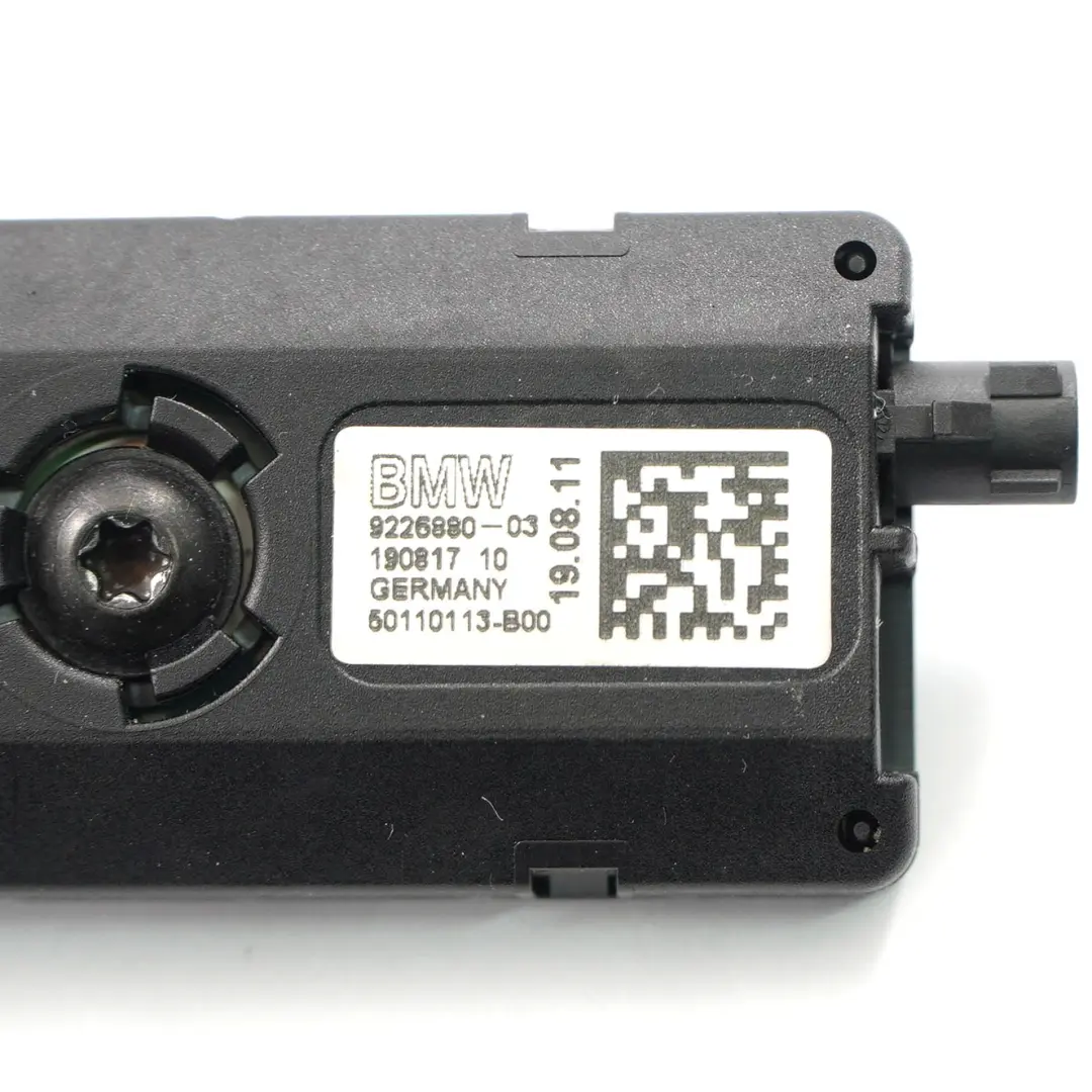Antenna Radio Amplificatore AM/FM Modulo Unità di Controllo per BMW F20 F21 con numero di parte 9226880 BMW F20 F21 Antenna Radio Amplificatore AM/FM Modulo Unità di Controllo - SKU 9226880 - Numero di parte 9226880