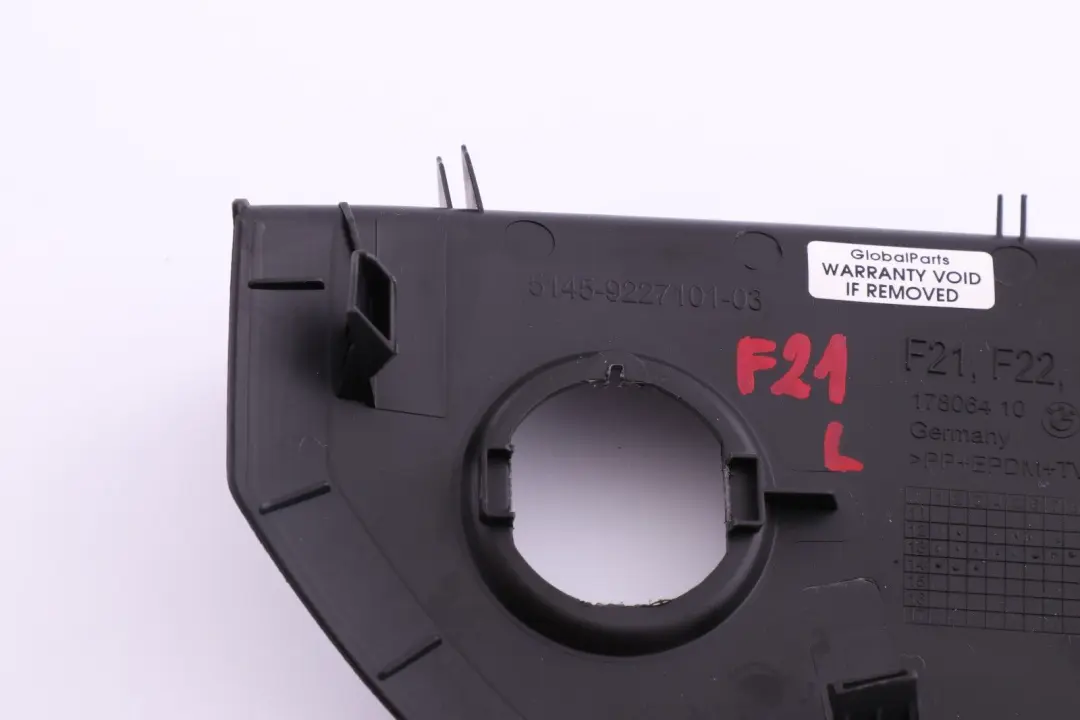 Osłona obudowa konsoli lewa do BMW F21 F22 o numerze 9227101 BMW F21 F22 Osłona obudowa konsoli lewa - SKU 9227101 - Numer Części 9227101