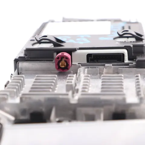 Pantalla Central de Información de a bordo Monitor 10,25" para BMW 5 F07 GT con número de pieza 9321015 BMW 5 F07 GT Pantalla Central de Información de a bordo Monitor 10,25" - SKU 9227118 - Número de pieza 9321015