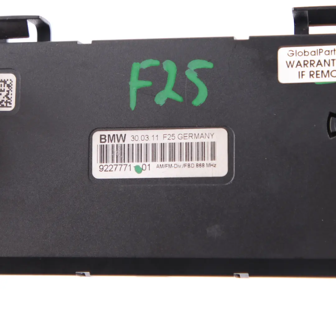 Antenna Diversity Rear Amplifier Control Unit Module 868 MHZ to BMW X3 F25 with Part number 9227771 BMW X3 F25 Antenna Diversity Rear Amplifier Control Unit Module 868 MHZ - SKU 9227771 - Part number 9227771