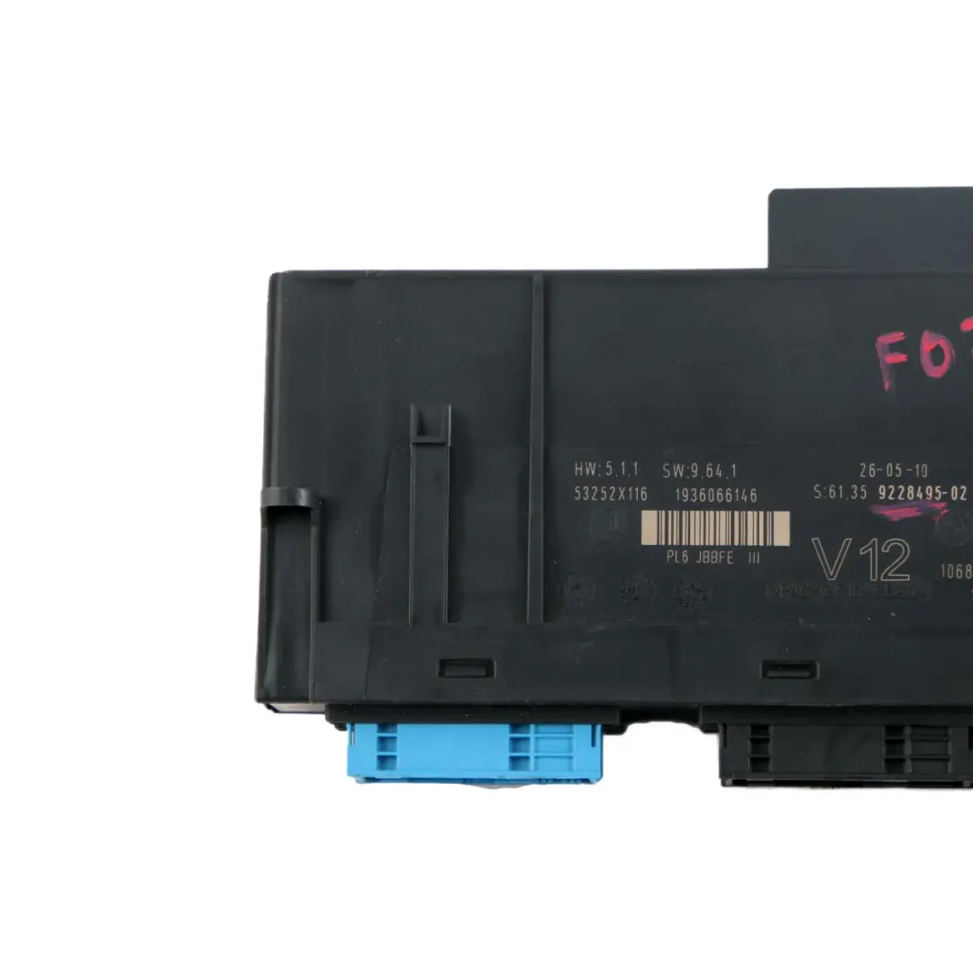 BMW 5 F07 GT ECU Body Control Modul Anschlussdose V12 PL2 JBBFE III - SKU 9228495 - Teilenummer 9228495