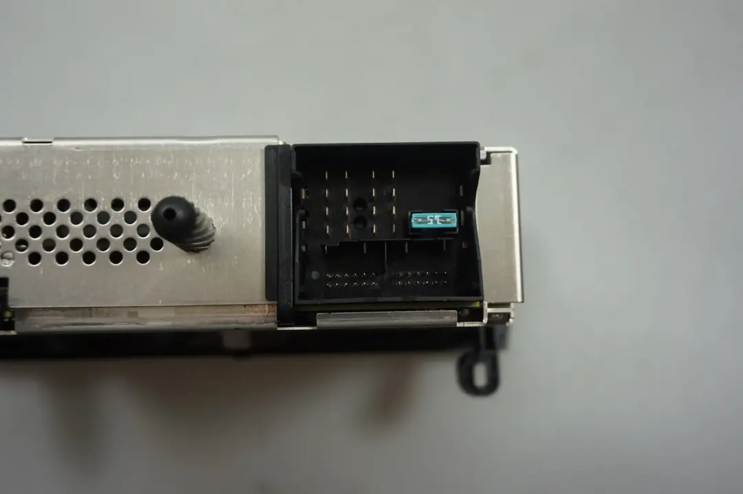 BMW E81 E87 E90 E91 LCI CD Radio Samochodowe Business - SKU 9229241 - Numer Części 9229241