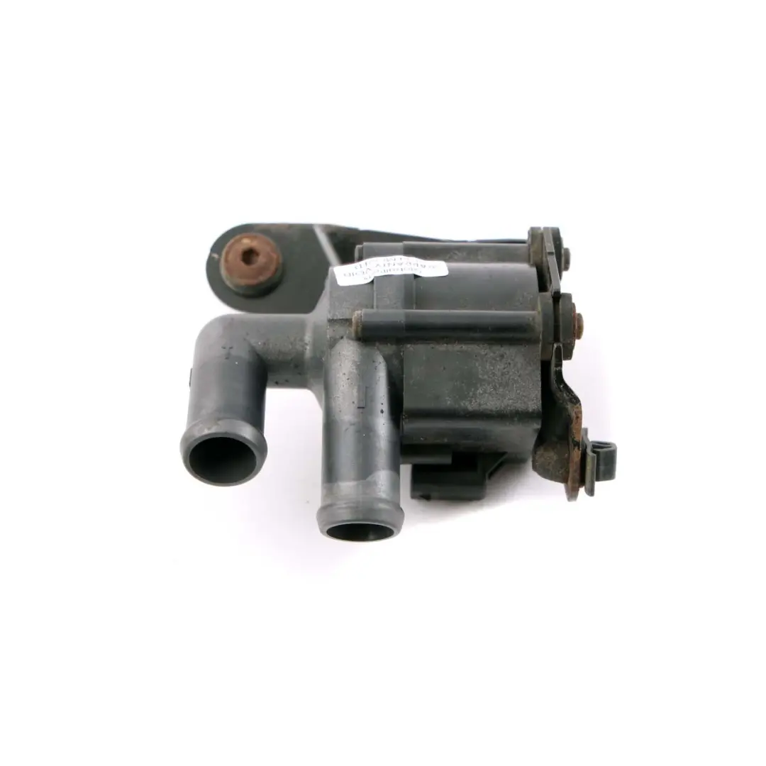 Additional Water Pump BMW F10 F11 Diesel Engine Coolant Unit to with Part number 9230235 Additional Water Pump BMW F10 F11 Diesel Engine Coolant Unit - SKU 9230235 - Part number 9230235