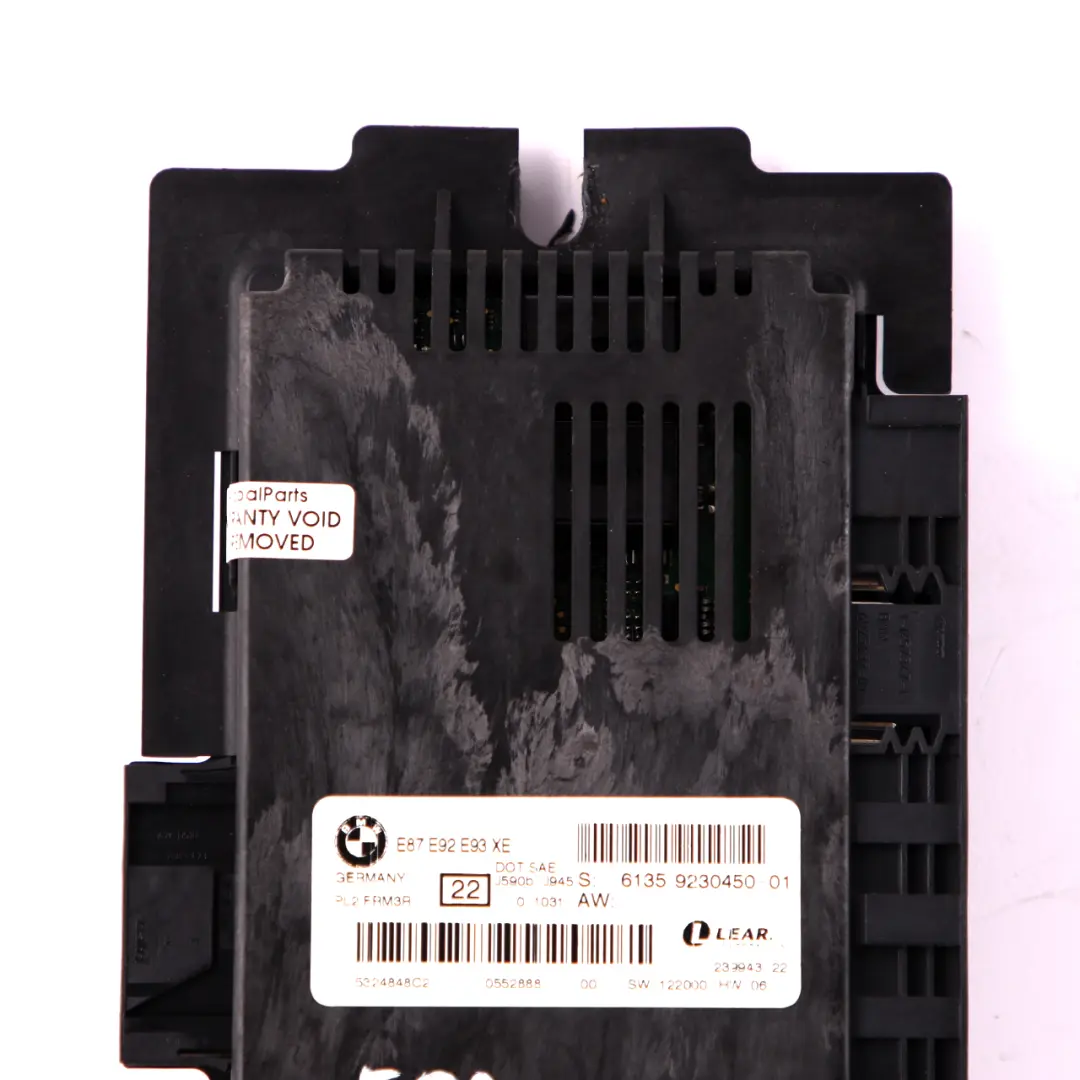 Fußraum Lichtsteuermodul Lear FRM3R PL2 für BMW 3 er E92 Coupe mit Teilenummer 9230450 BMW 3 er E92 Coupe Fußraum Lichtsteuermodul Lear FRM3R PL2 - SKU 9230450 - Teilenummer 9230450