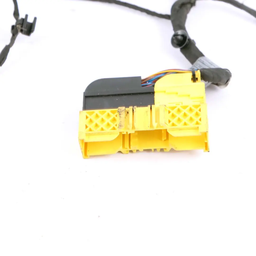 Front Right O/S Seat Wiring Loom Cable Harness to BMW F10 with Part number 9230617 BMW F10 Front Right O/S Seat Wiring Loom Cable Harness - SKU 9230617 - Part number 9230617