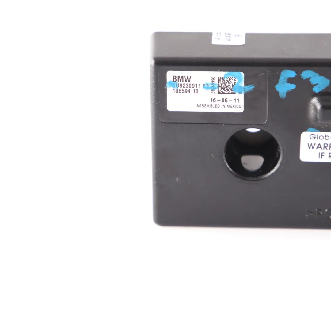 Antenna Amplifier BMW F20 F21 F22 F30 F31 F32 Back-Up Control Unit to with Part number 9230911 Antenna Amplifier BMW F20 F21 F22 F30 F31 F32 Back-Up Control Unit - SKU 9230911-2 - Part number 9230911