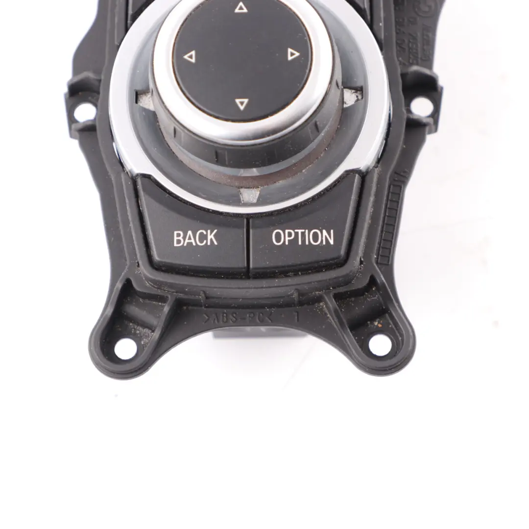 Switch Multifunction Button Controller Control Unit 9231116 to BMW E81 E88 E90 LCI with Part number 9249439 BMW E81 E88 E90 LCI Switch Multifunction Button Controller Control Unit 9231116 - SKU 9231116-1 - Part number 9249439