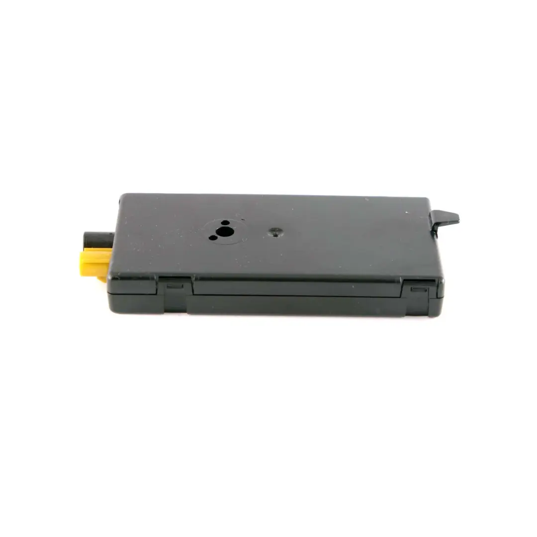 F31N LCI Antenna Amplificatore Diversity Unit DAB per BMW F31 con numero di parte 9231511 BMW F31 F31N LCI Antenna Amplificatore Diversity Unit DAB - SKU 9231511 - Numero di parte 9231511
