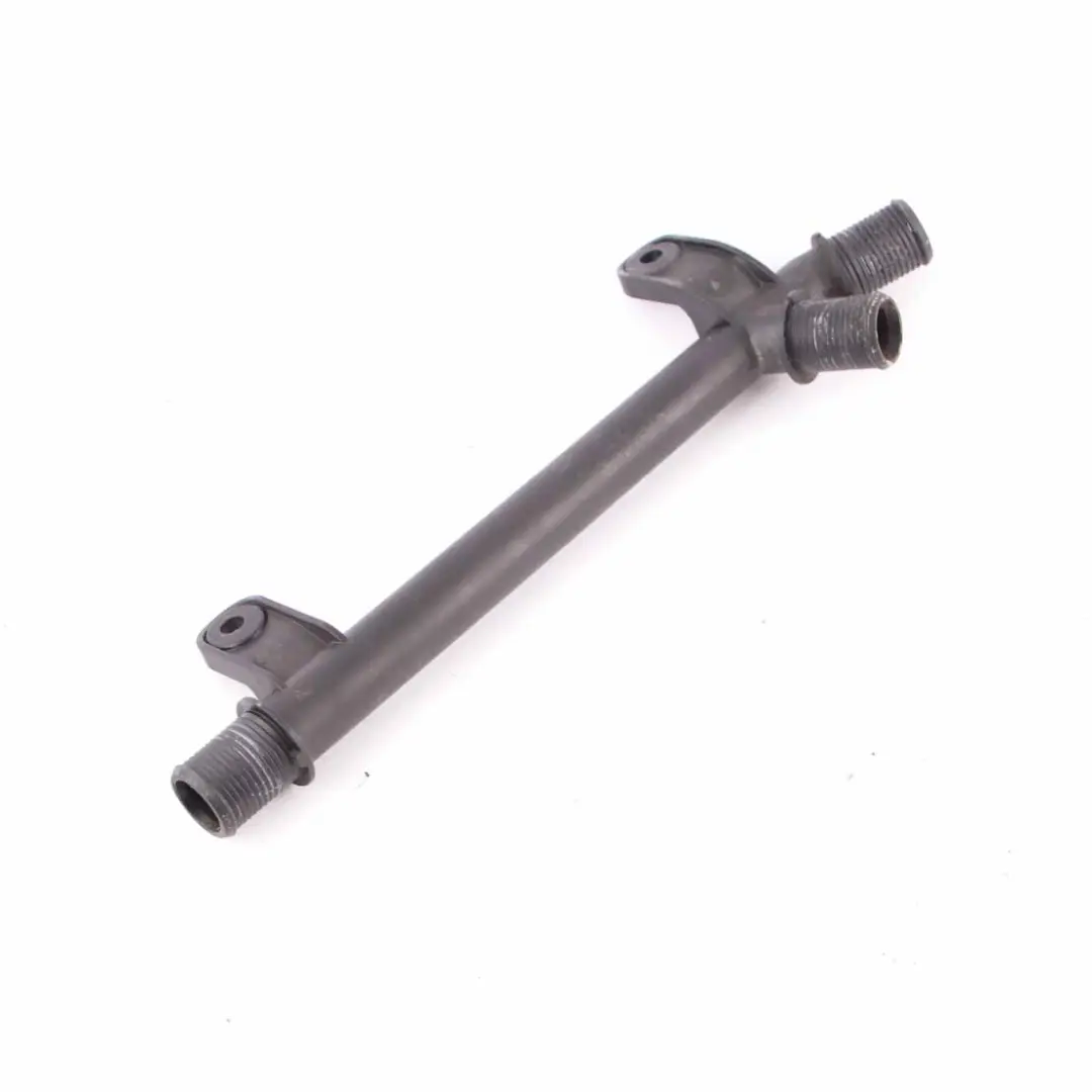 Tuyau refroidissement BMW F10 M5 F12 F13 M6 Ligne de retour Pompe à eau pour à propos du numéro de pièce 9231897 Tuyau refroidissement BMW F10 M5 F12 F13 M6 Ligne de retour Pompe à eau - SKU 9231897 - Numéro de pièce 9231897