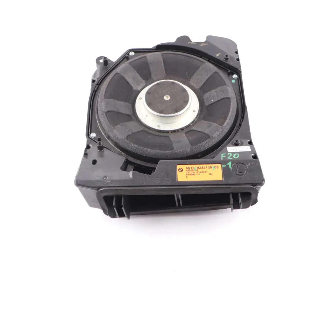 Basse Centrale Gauche Hi-Fi Haut-parleur Harman Kardon pour BMW F20 F21 F22 à propos du numéro de pièce 9232125 BMW F20 F21 F22 Basse Centrale Gauche Hi-Fi Haut-parleur Harman Kardon - SKU 9232125-1 - Numéro de pièce 9232125